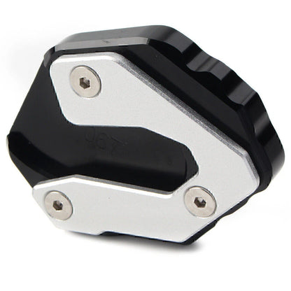 CNC Black Side Kickstand Extension Plate for Yamaha MT-09 Tracer, XSR 900