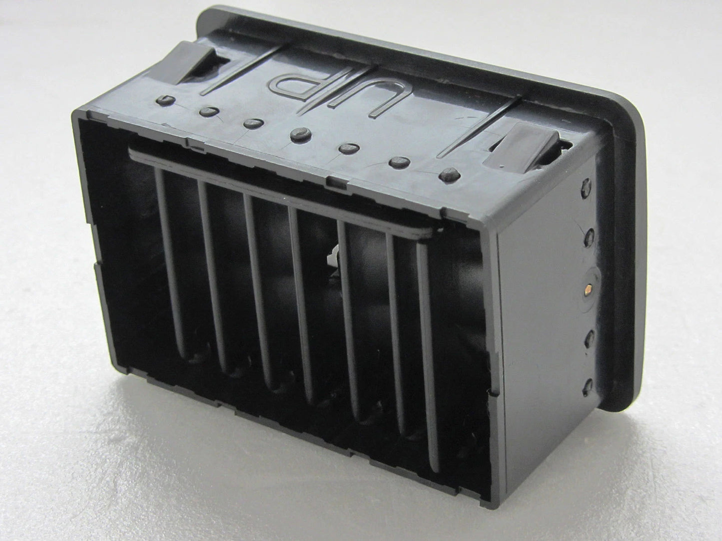 Air Vent for Isuzu TF TFR Holden Rodeo Pickup (1997-2002)