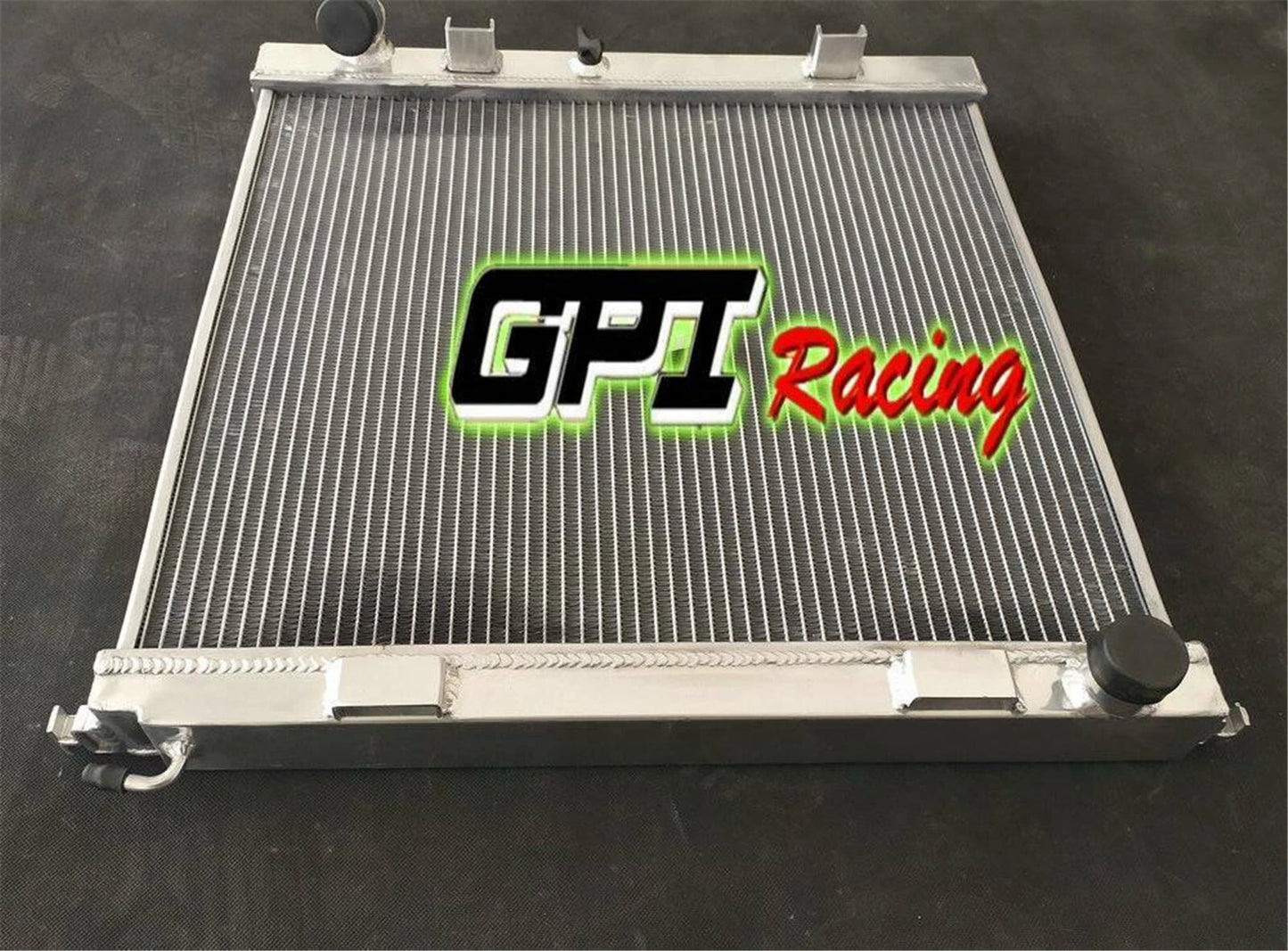 3 Row Aluminum Radiator for Range Rover P38A 4.0i/4.6i (1994-1998)