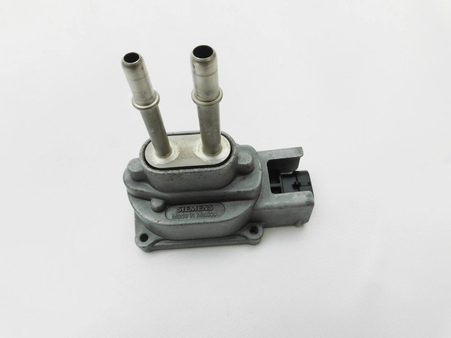Flex Fuel Composition Sensor for Escalade Tahoe Yukon (2000–2005)