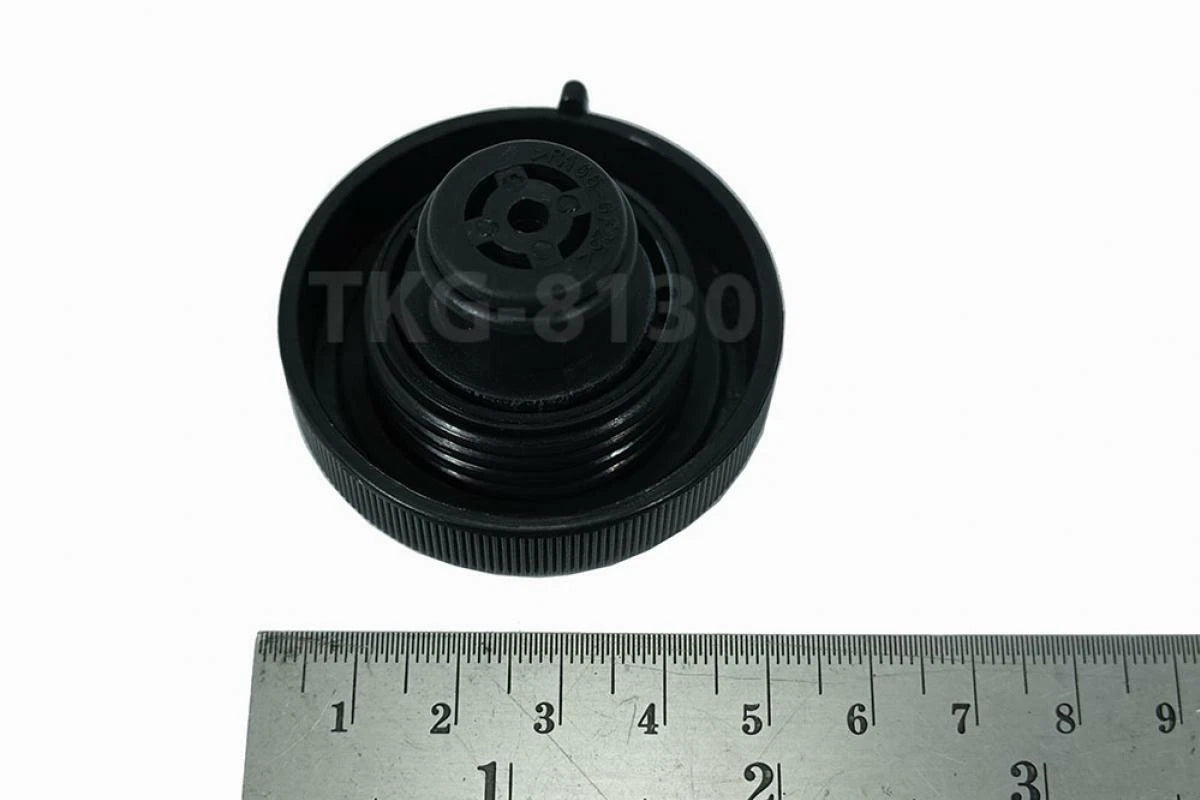 Coolant Overflow Tank Cap for Toyota Hilux Vigo SR5 MK6 MK7 (2005-2014)