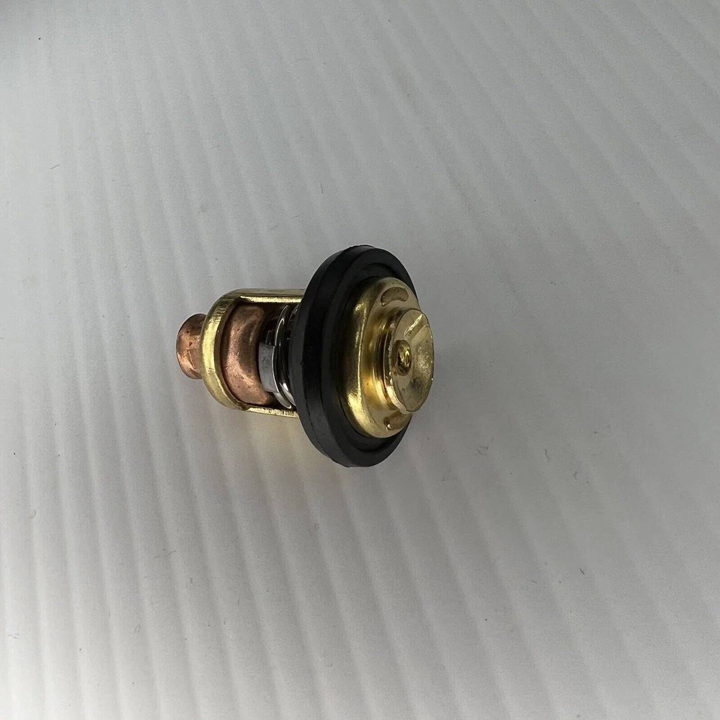60 Degree Thermostat for Yamaha Outboard Motors 4-225HP