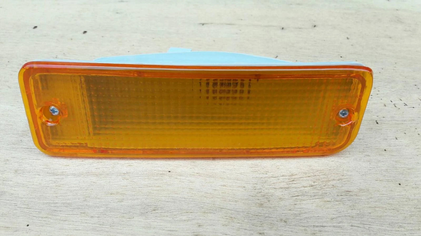 Bumper Light Indicator 2 x For Toyota Hilux Pickup (1989-1997)