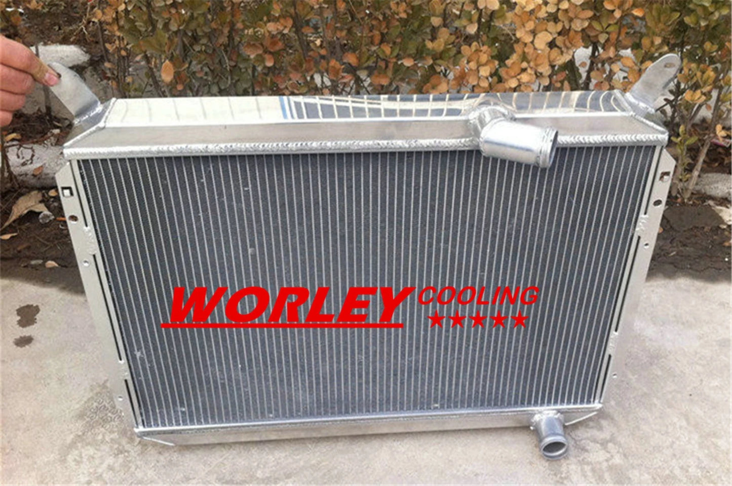3 Row Aluminum Radiator for Nissan 300ZX Z31 (1984-1988)