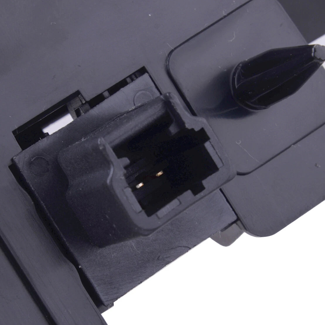 Tailgate Handle Release Switch for Citroen Picasso, Peugeot (2000-2010)