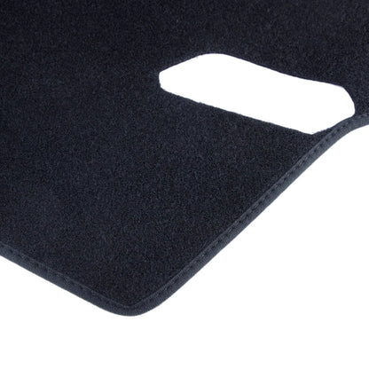 Non-Slip Dashboard Cover Pad for Outlander ZJ ZK ZL (2013-2023)