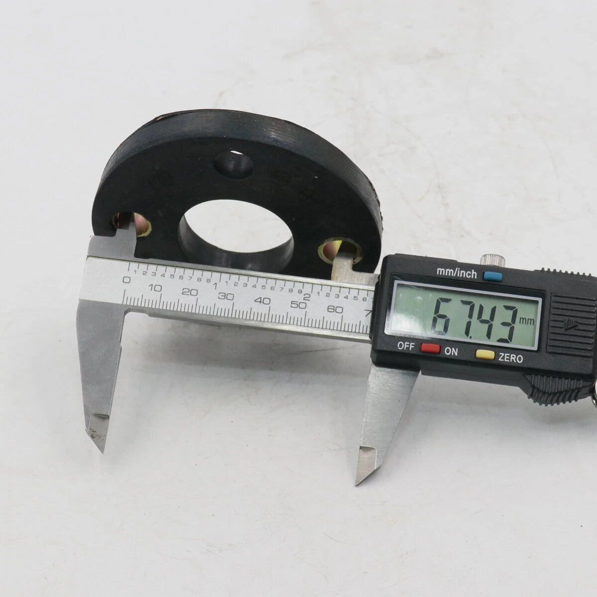 Rubber Coupling Steering Shaft for Nissan King Cab 1984-1986