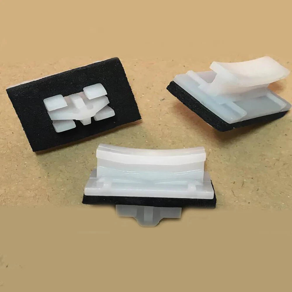 10 x Windshield Bezels Strips Mounting Clips for Ford Transit (2015-2023)