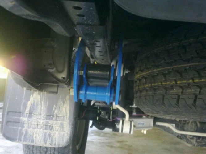 2" Rear Leaf Springs for Mitsubishi Pajero Montero (1991-1996)