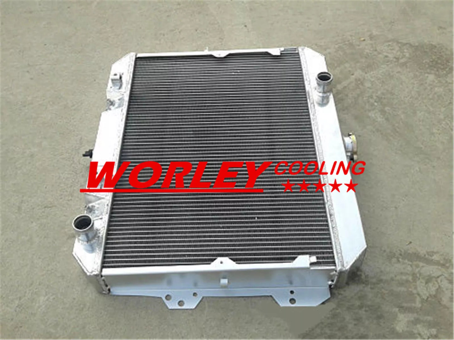 3 Row Aluminum Radiator for Nissan Datsun 280ZX 2.8L L6 (1981-1983)