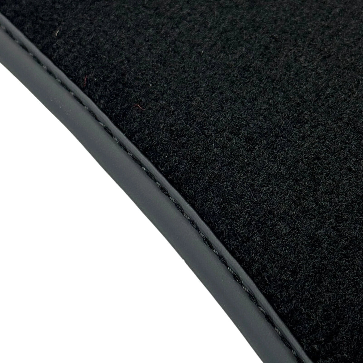 Black Floor Mats for BMW 3 Series E36 Convertible (1993-2000) with Carbon