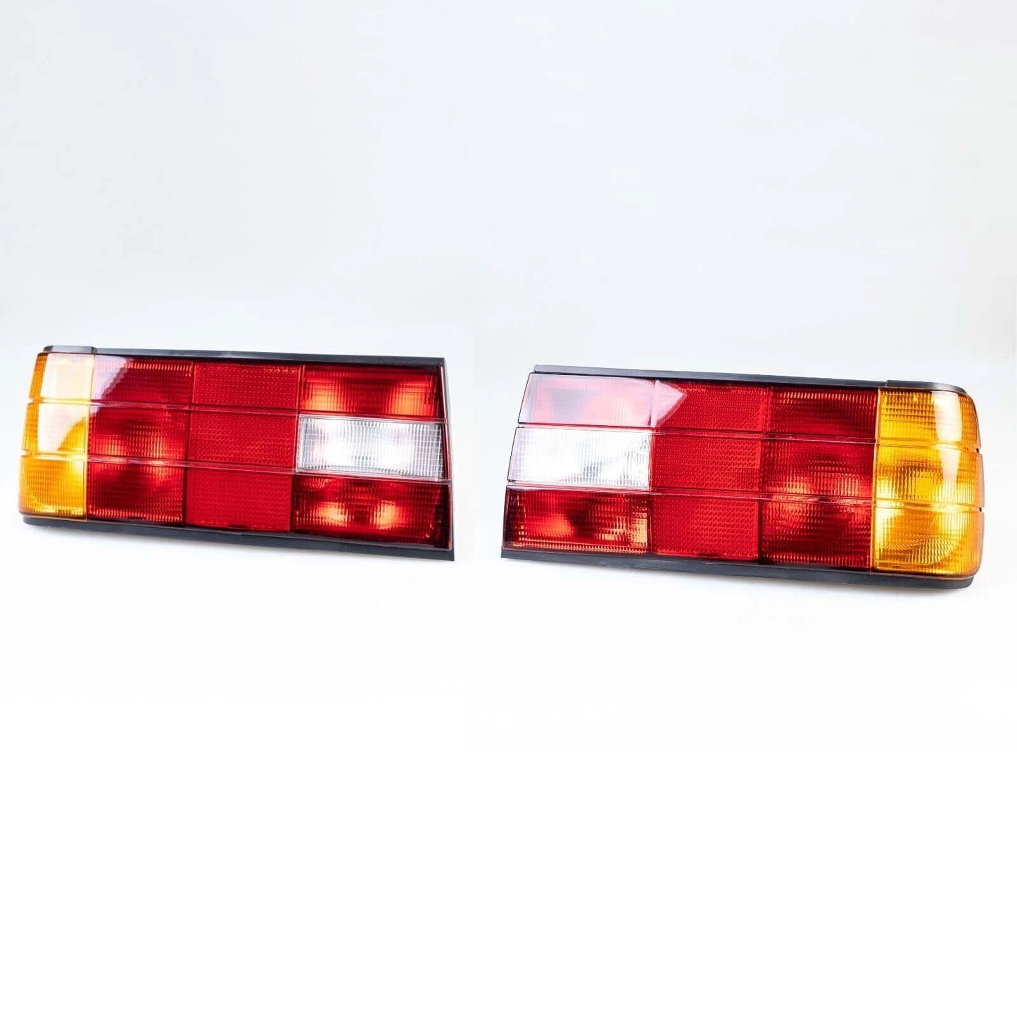Rear Lamp Tail Light Pair for BMW 3 Series E30 (1988-1994)