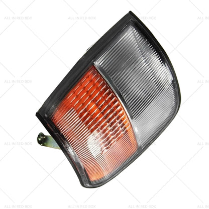 RH Corner Signal Light for Mitsubishi Pajero Montero (1991-1999)