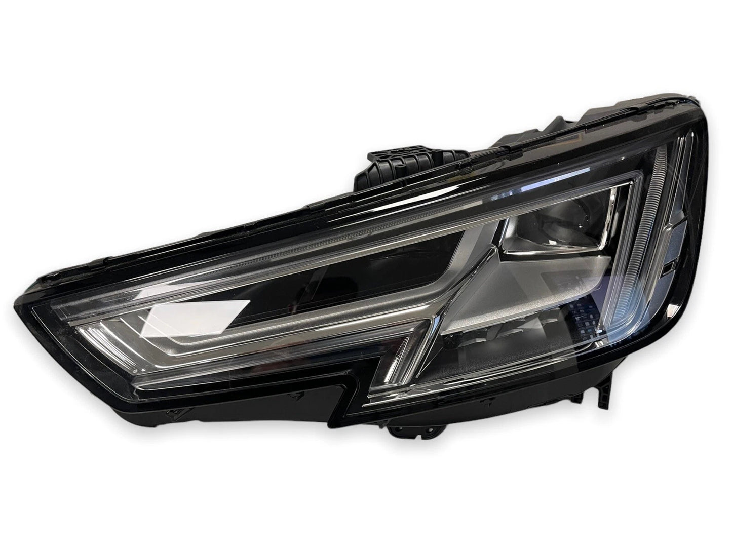 Full LED Headlight Left LH for Audi A4 B9 (2015-2018) - Genuine OEM 2 x Lights