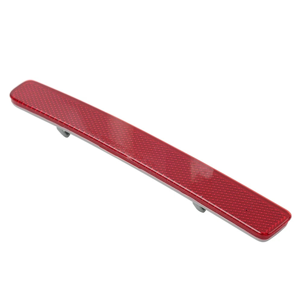 Rear Left Bumper Reflector Trim for Land Rover Discovery 3, 4, Range Rover Sport