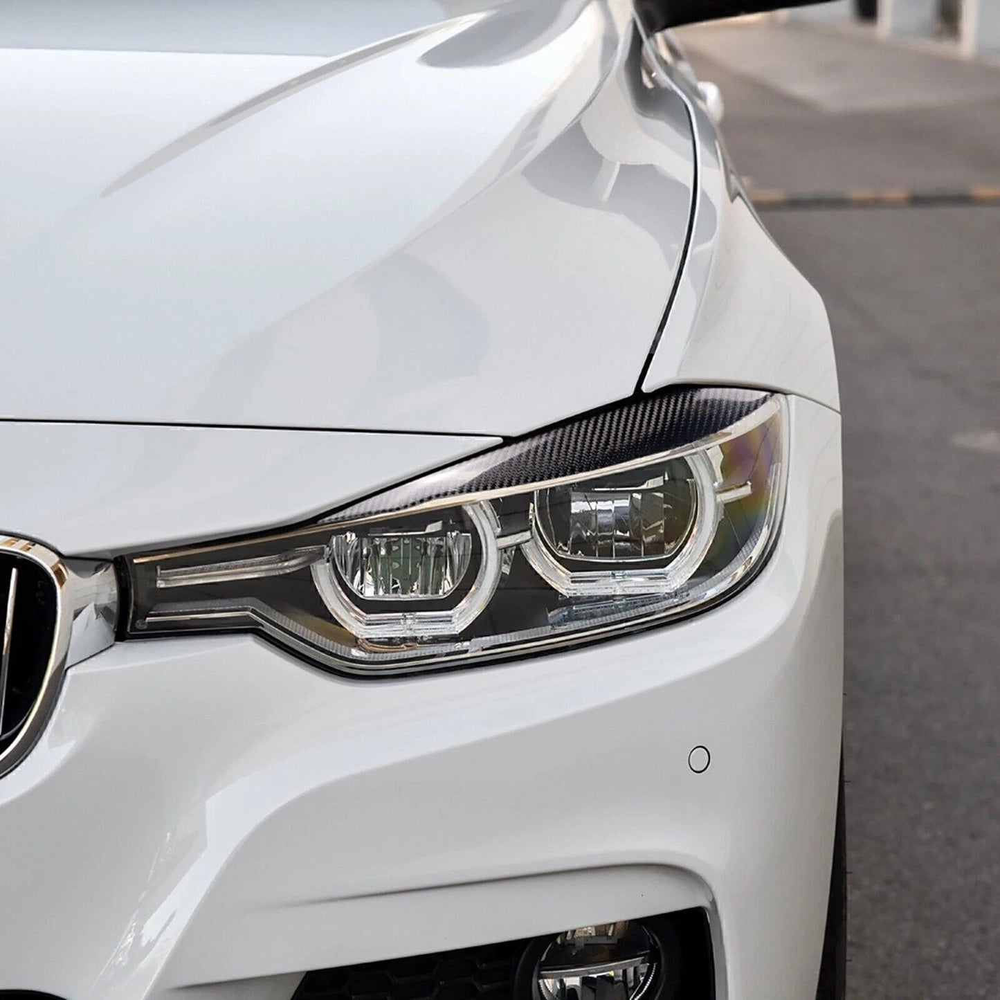 Fog Light Eyelid Trim for BMW 3-Series F30 (2013-2017) Carbon Fiber