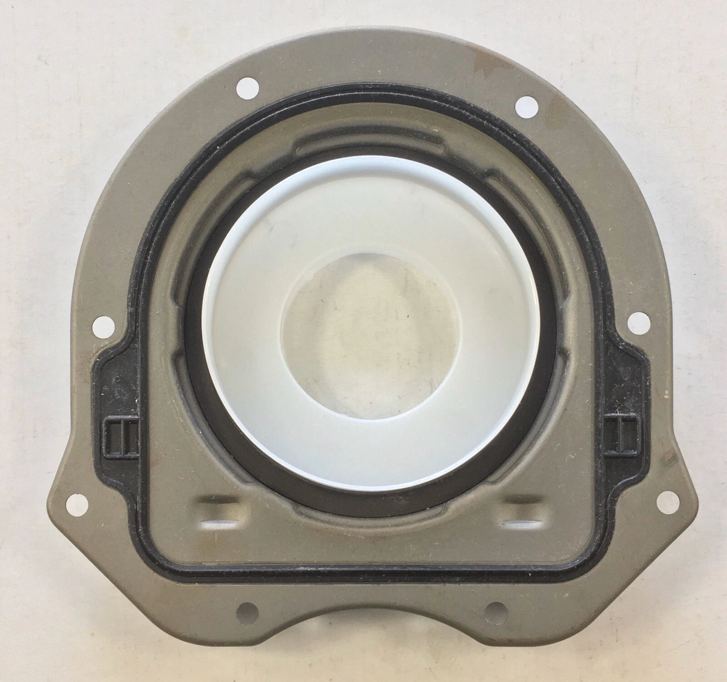 REAR CRANKSHAFT OIL SEAL for Transit Defender Ranger