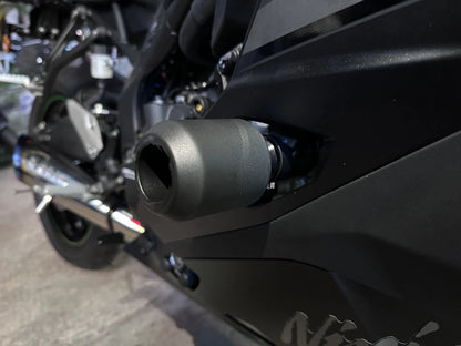 Frame Sliders for Kawasaki ZX25R ZX4R (2022 - ) 1 Pair Anti-Fall Protectors