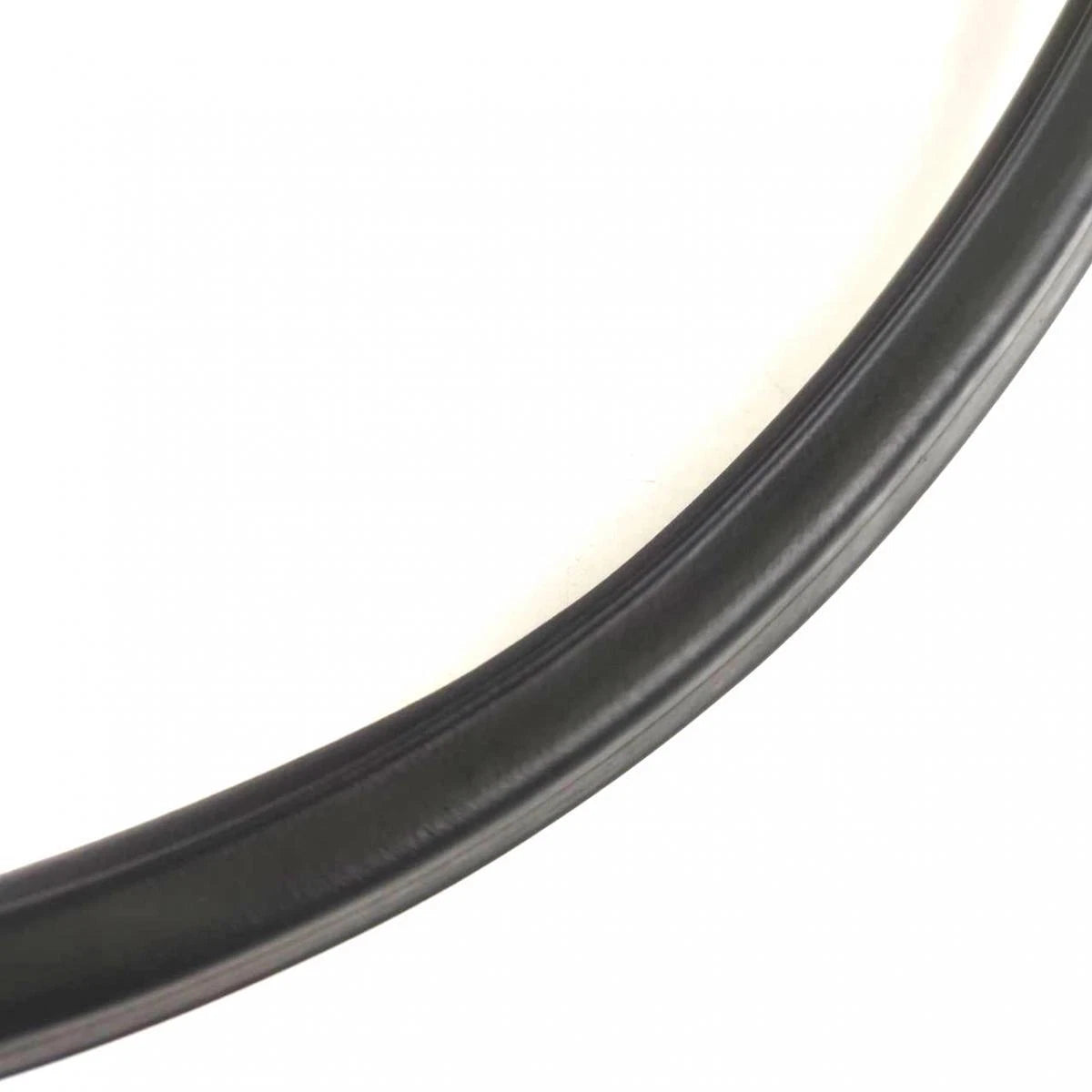 Door Rubber Weatherstrip Front RH Fits Nissan Patrol Safari Y60 GQ 1987-97 D06