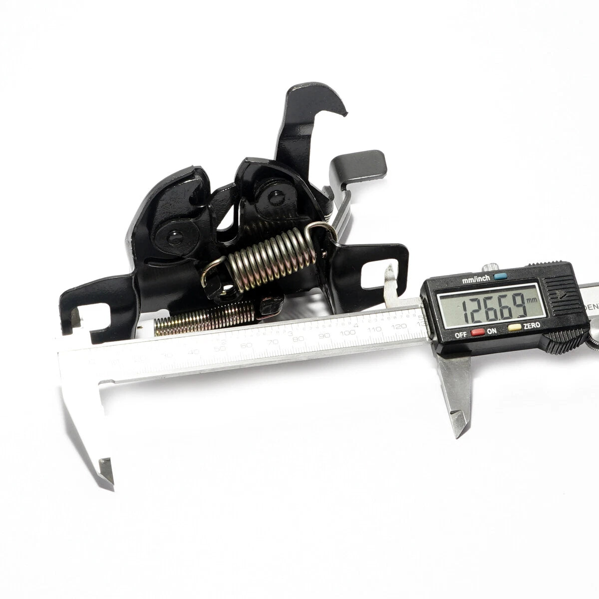 Bonnet Lock Latch Male Assembly for Nissan Pathfinder Terramax Terrano 1986-1995
