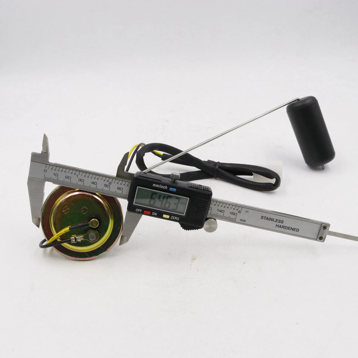 Fuel Tank Gauge Sending Unit for Nissan Datsun 720 2WD 1980-1986