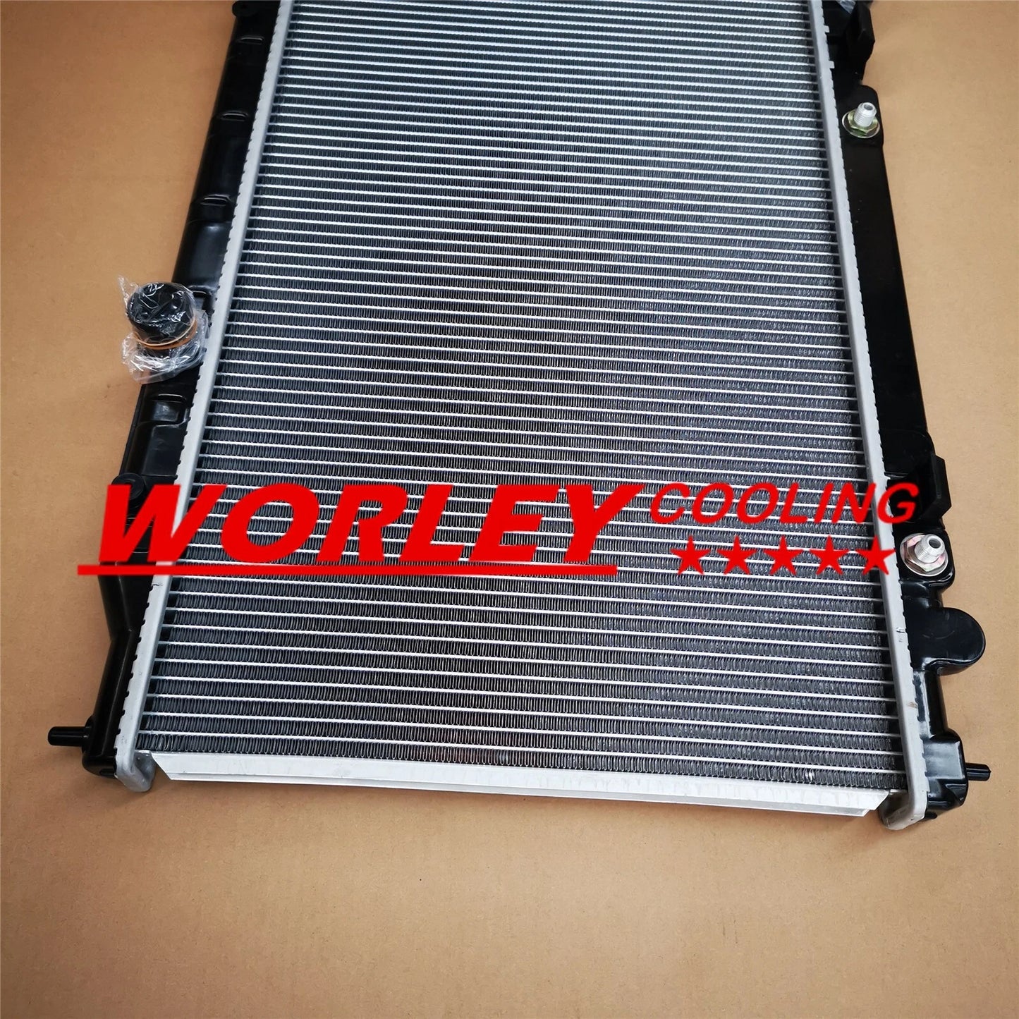 400mm Radiator for Nissan Maxima J31 3.5L (2003-2009)