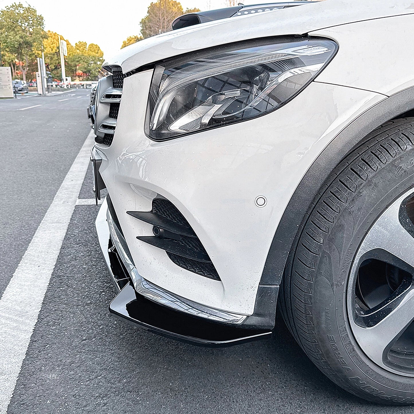 Gloss Black Front Splitter Lip for Mercedes Benz X253 C253 (2016-2019)