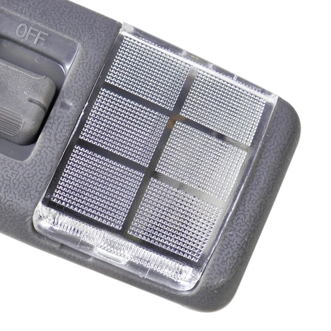 Dome Reading Light for Mitsubishi Pajero Montero V31 V32 V33 V43 (1991-2006)