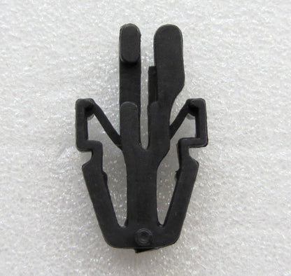 Grill Lock Clip 10x for Toyota Hilux RN30, LN40, Corolla E70, KE70, TE71, TE72