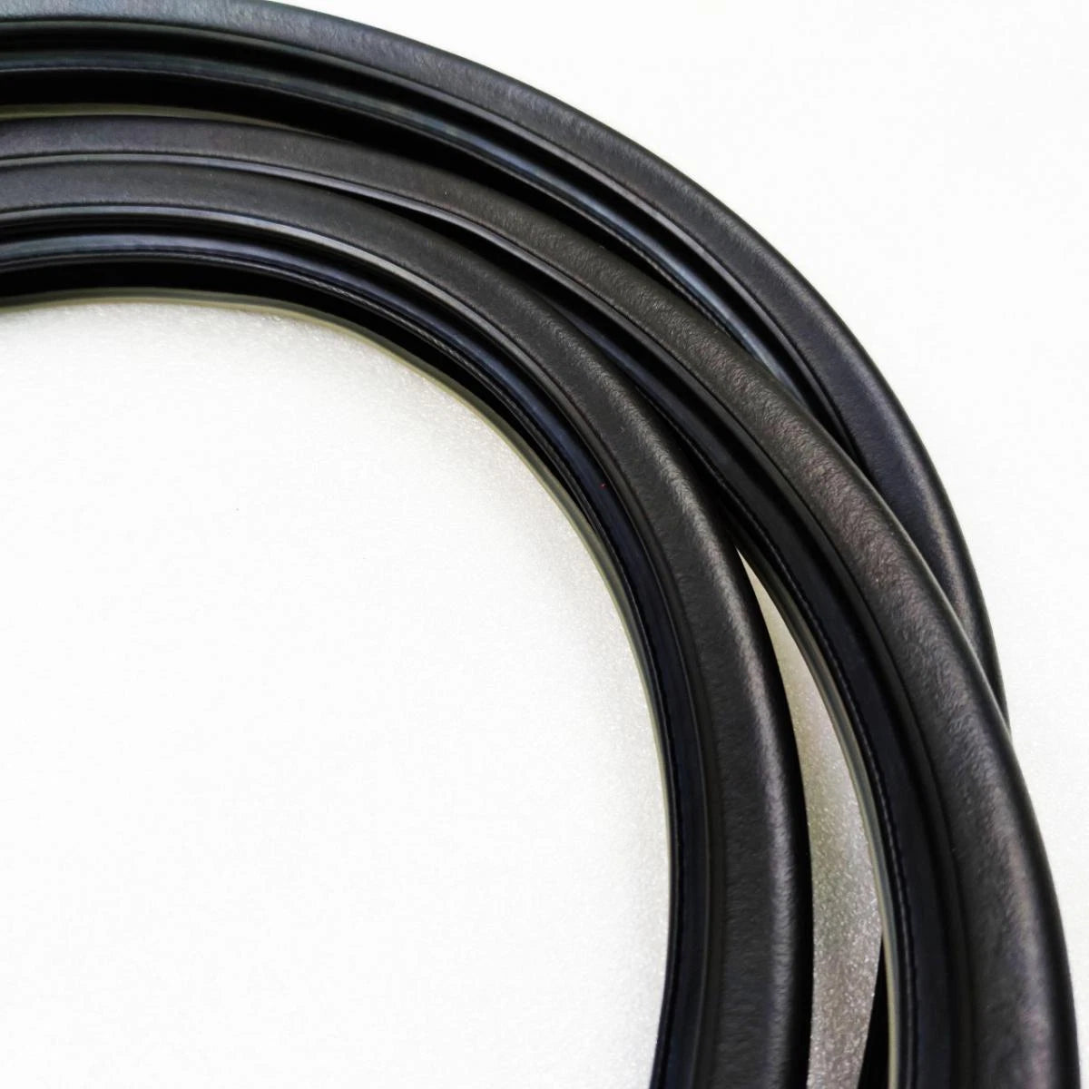 Door Opening Trim Seal Rear RH Fits Toyota Corolla Altis ZZE142 4D 2008-13 D06