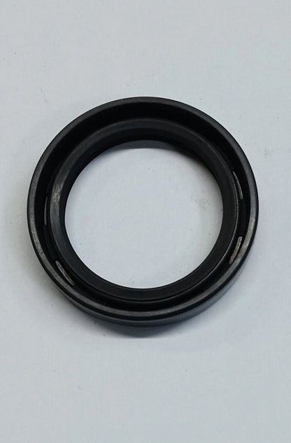 FRONT CRANK OIL SEAL for POLO IBIZA CORDOBA TOLEDO FABIA ROOMSTER RAPID