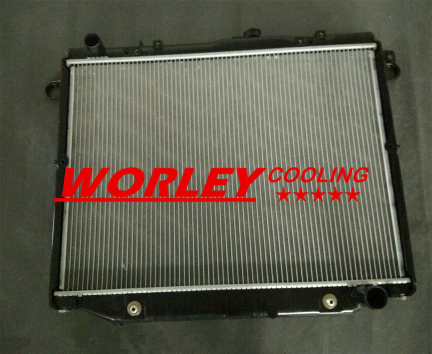 Radiator for Toyota Landcruiser 100 Series 4.7 V8 (1998-2007)