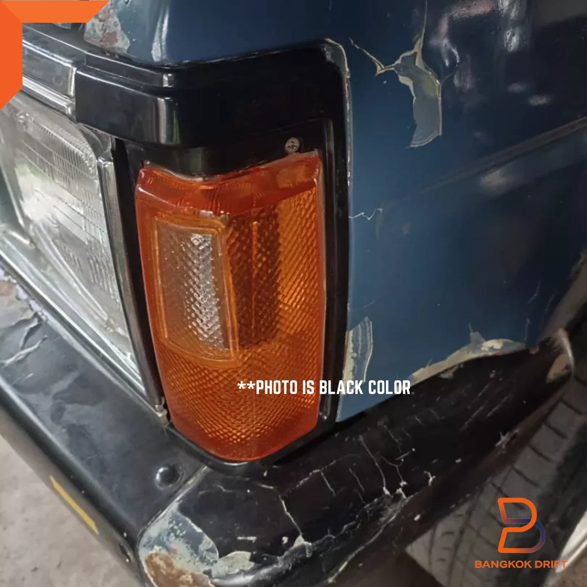 Black Side Corner Turn Signal Light for Nissan Navara D21 (86-92)