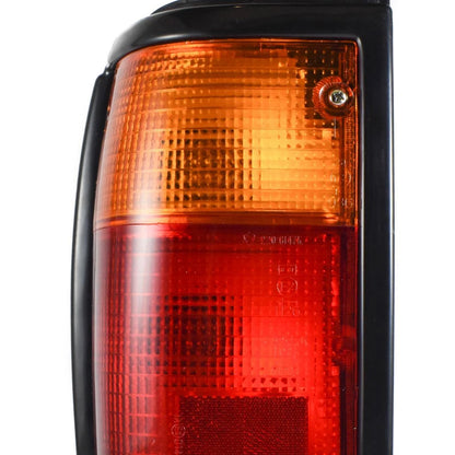 Tail Light Lamp LH Fits Mazda Bravo B2000 B2200 B2600 B-Serie Pickup 1985-98 D06