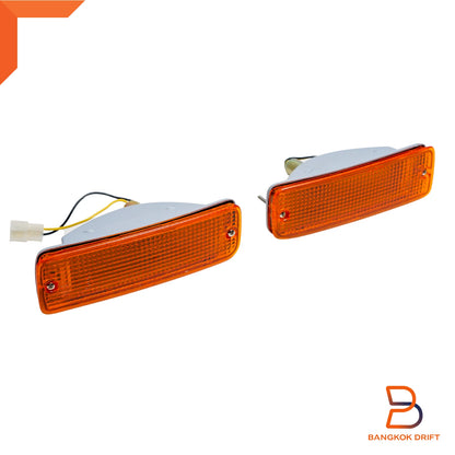 Amber Lens Bumper Side Turn Signal Lamp Light for Toyota Hilux (1988-1997)