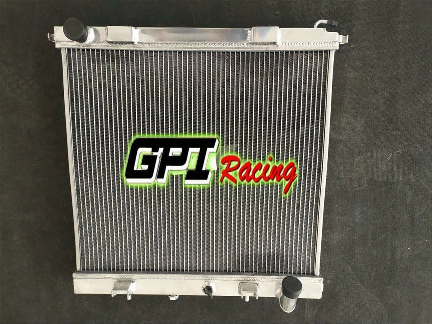 3 Row Aluminum Radiator for Range Rover P38A 4.0i/4.6i (1994-1998)