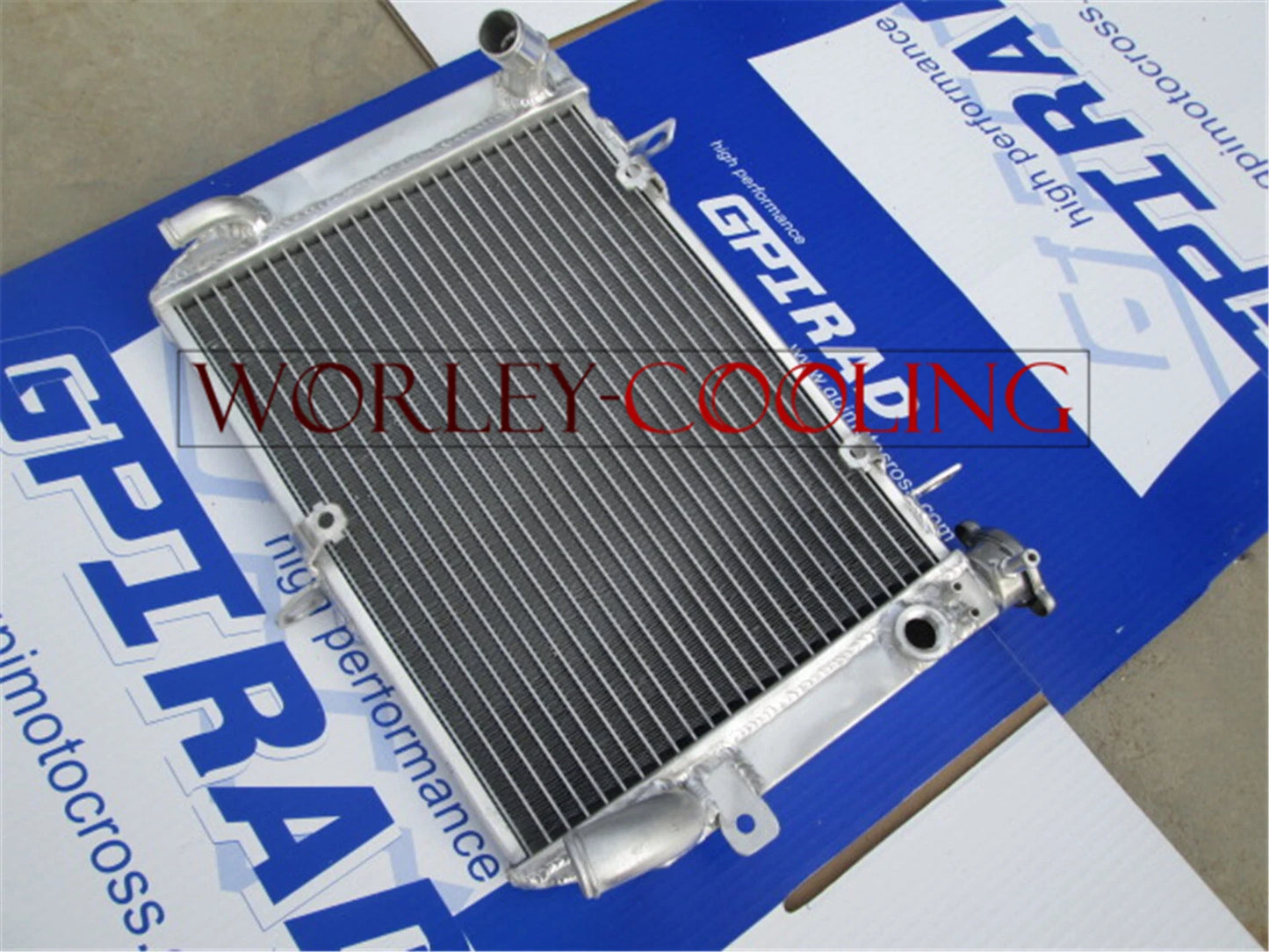 Aluminum Radiator for Yamaha YZF-R6 (1999-2002)