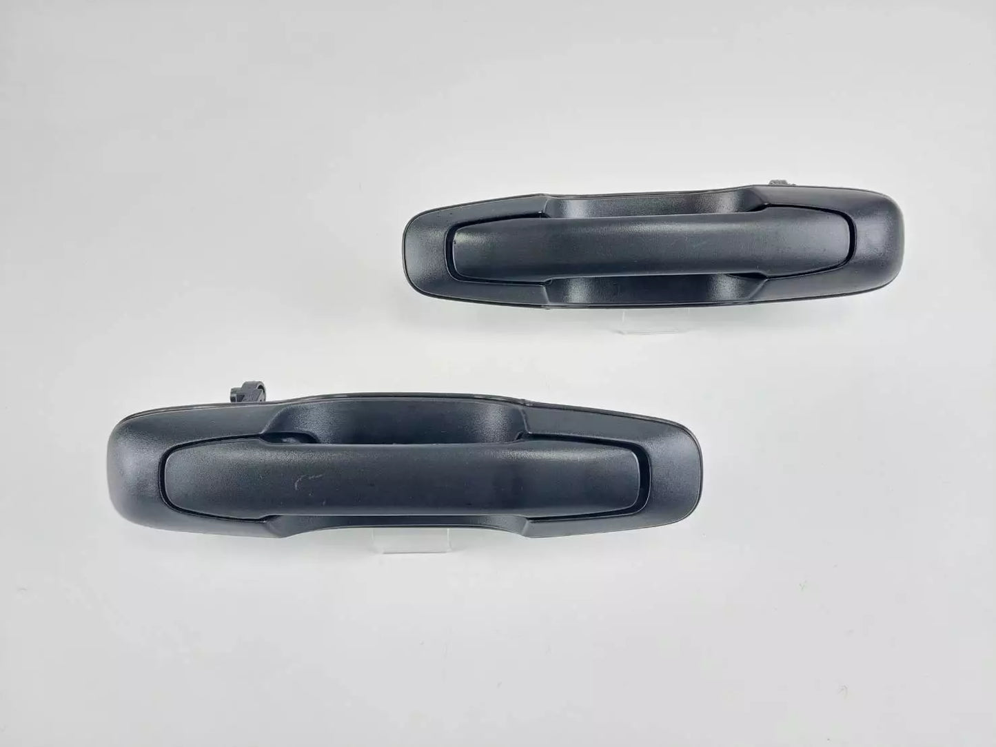 Front Door Handles for Chevy Tracker, Suzuki Grand Vitara (1999-2003) 2 x Black