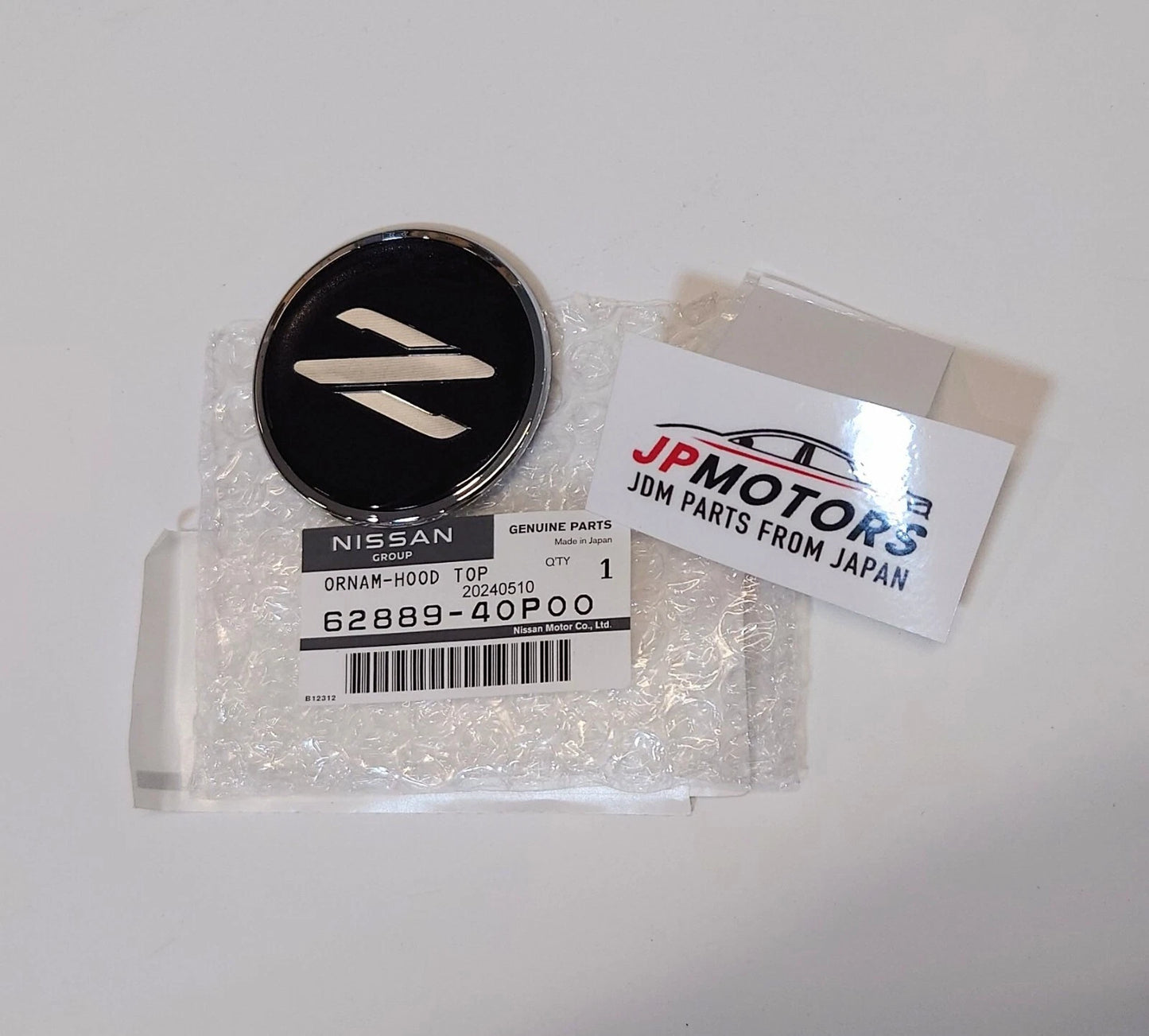 Front Emblem Badge for Nissan Fairlady Z Z32 HZ32 CZ32 300ZX (1990–1996)
