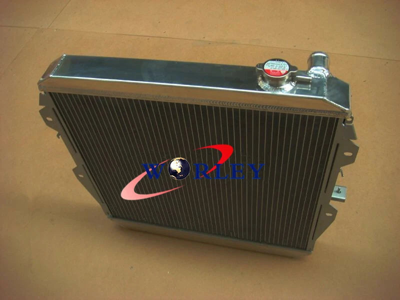 Aluminum Radiator + Fan for Toyota Hilux Surf 2.8D LN106 LN107 (1988-1997)