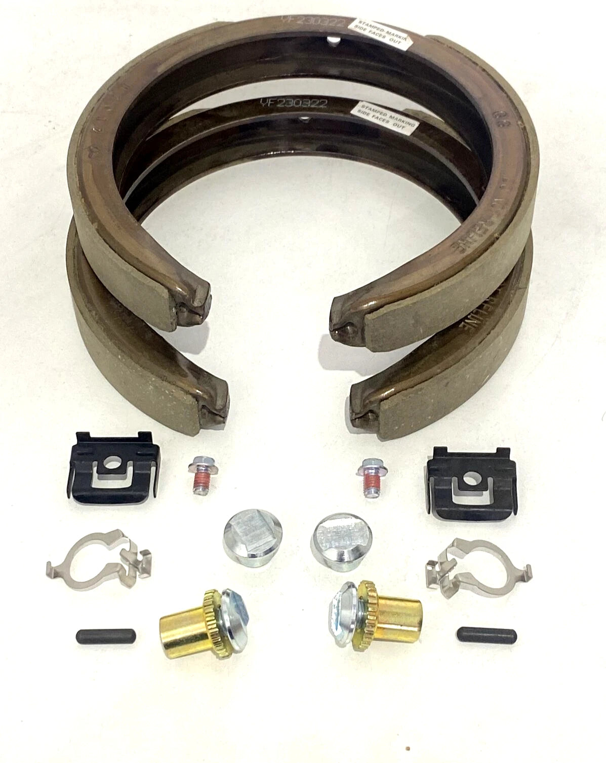Overhaul Kit / Rear Park Brake Shoes for Commodore VY-VZ Crewman (2002–2006)