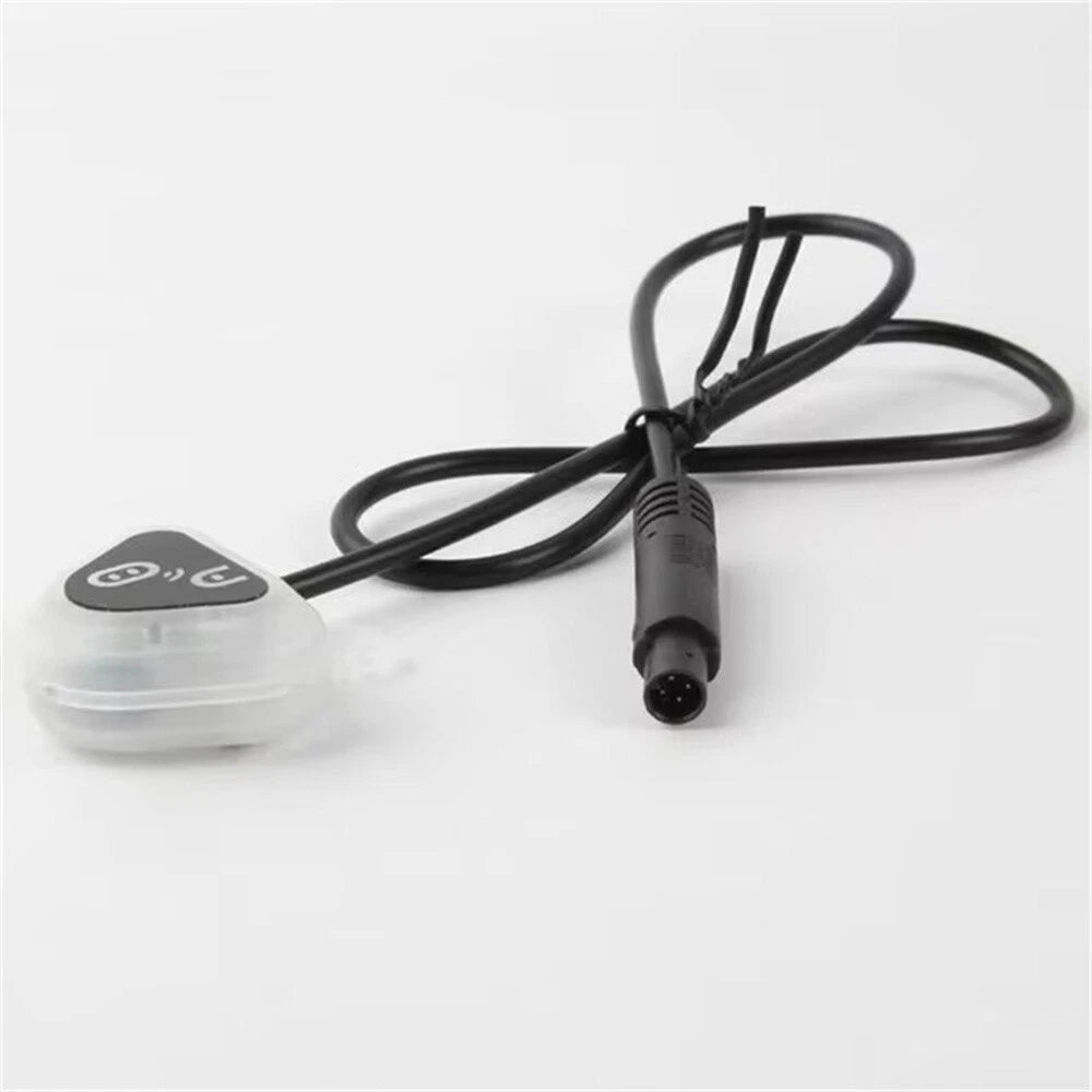 12V Car Blind Spot Detection Lens Light Alarm for Safety Driving