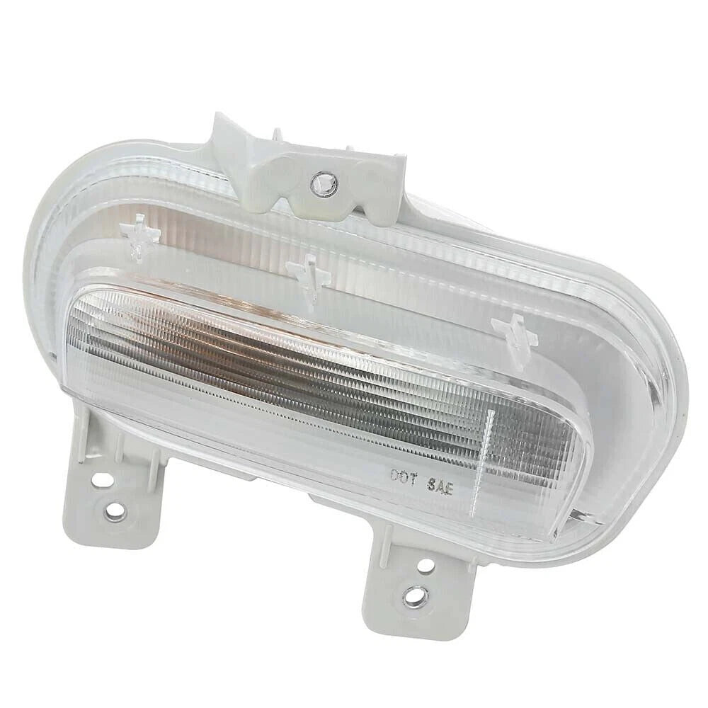 Right Side Halogen Turn Signal Lamp for Jeep Renegade (2019-2022)