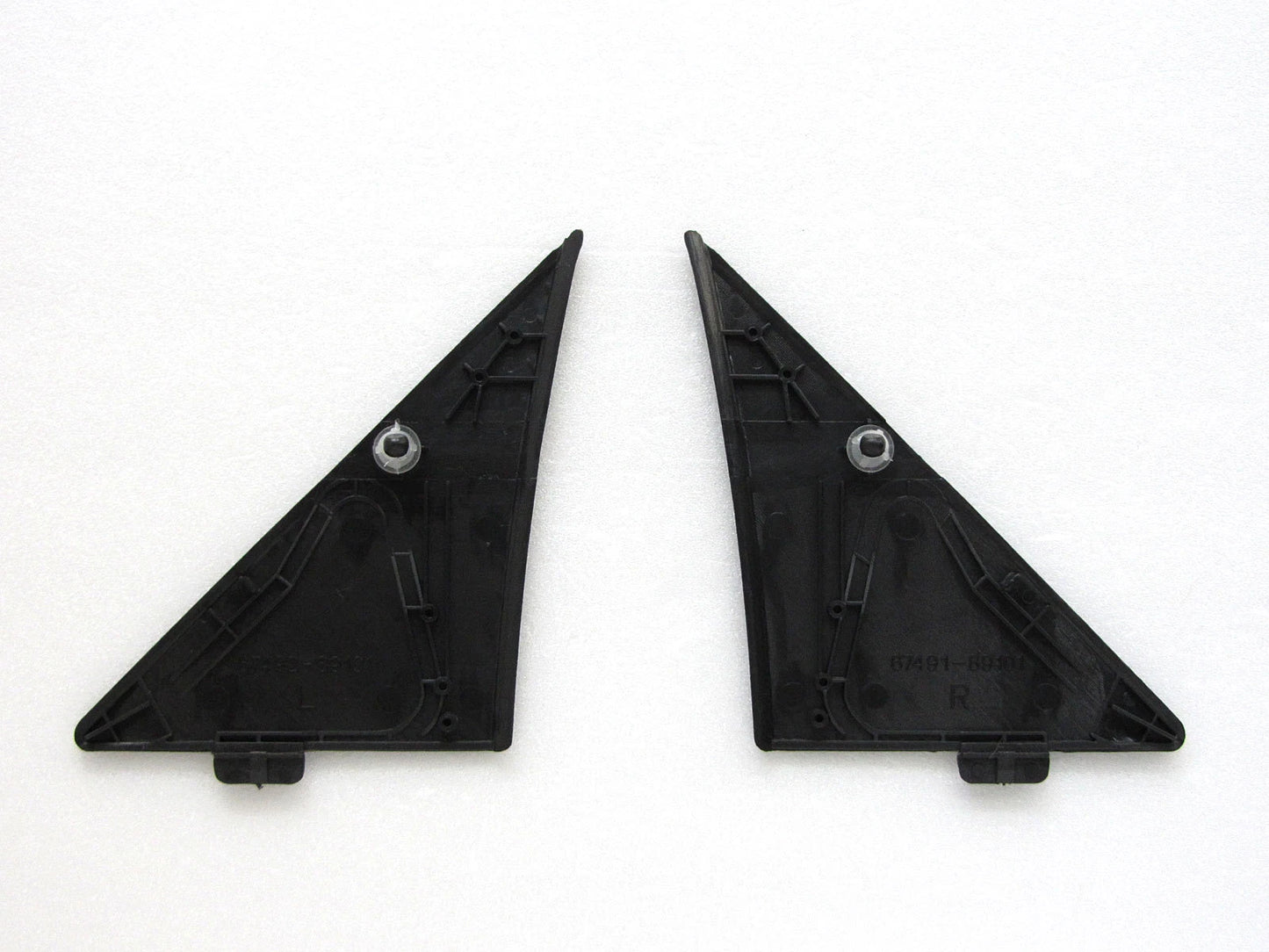 Pair of Mirror Base Covers for 88-97 Toyota Hilux Mighty-X LN85 RN85 RN90