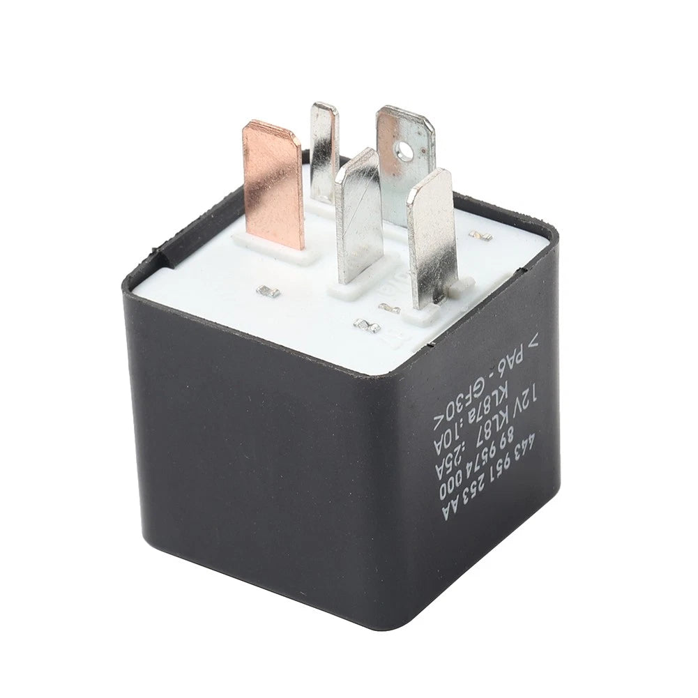 Air Conditional Oil Pump Relay for VW Passat, Audi A4