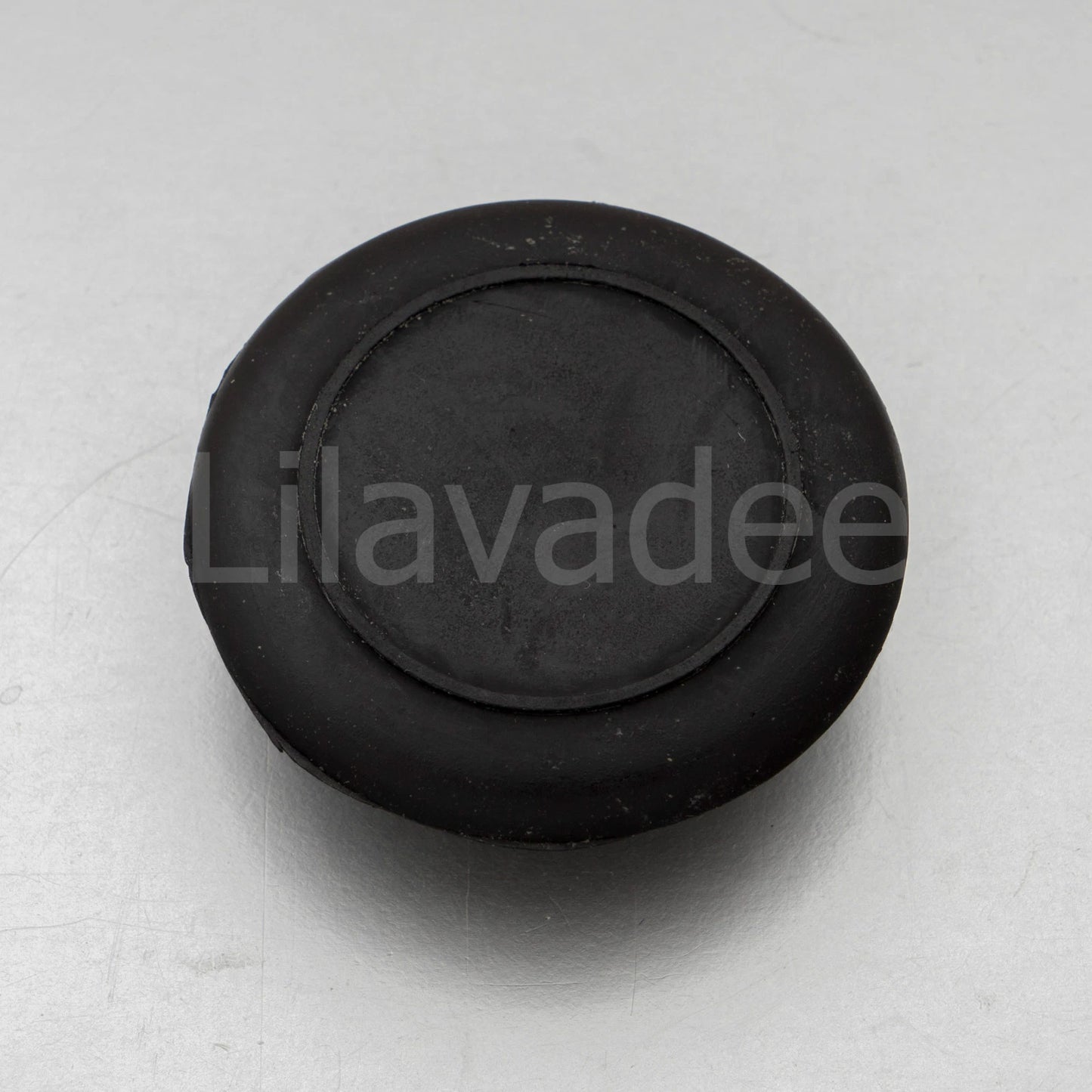 Engine Oil Fill Cap for Nissan Sunny B11, Sentra, Toyota Hilux RN25 (1982-1988)