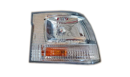 Right Indicators  Light for Toyota Hiace LH172 LH184 (1999-2004)