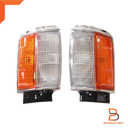 Side Repeater Light Lamp Chrome Rim for Toyota Hilux LN60 LN65 (2015-2020)