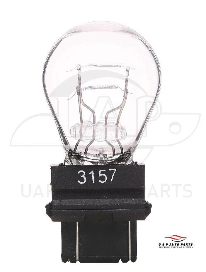 3157 Halogen Clear Brake Light Bulb W2.5X1.6Q P27/7W 2 x