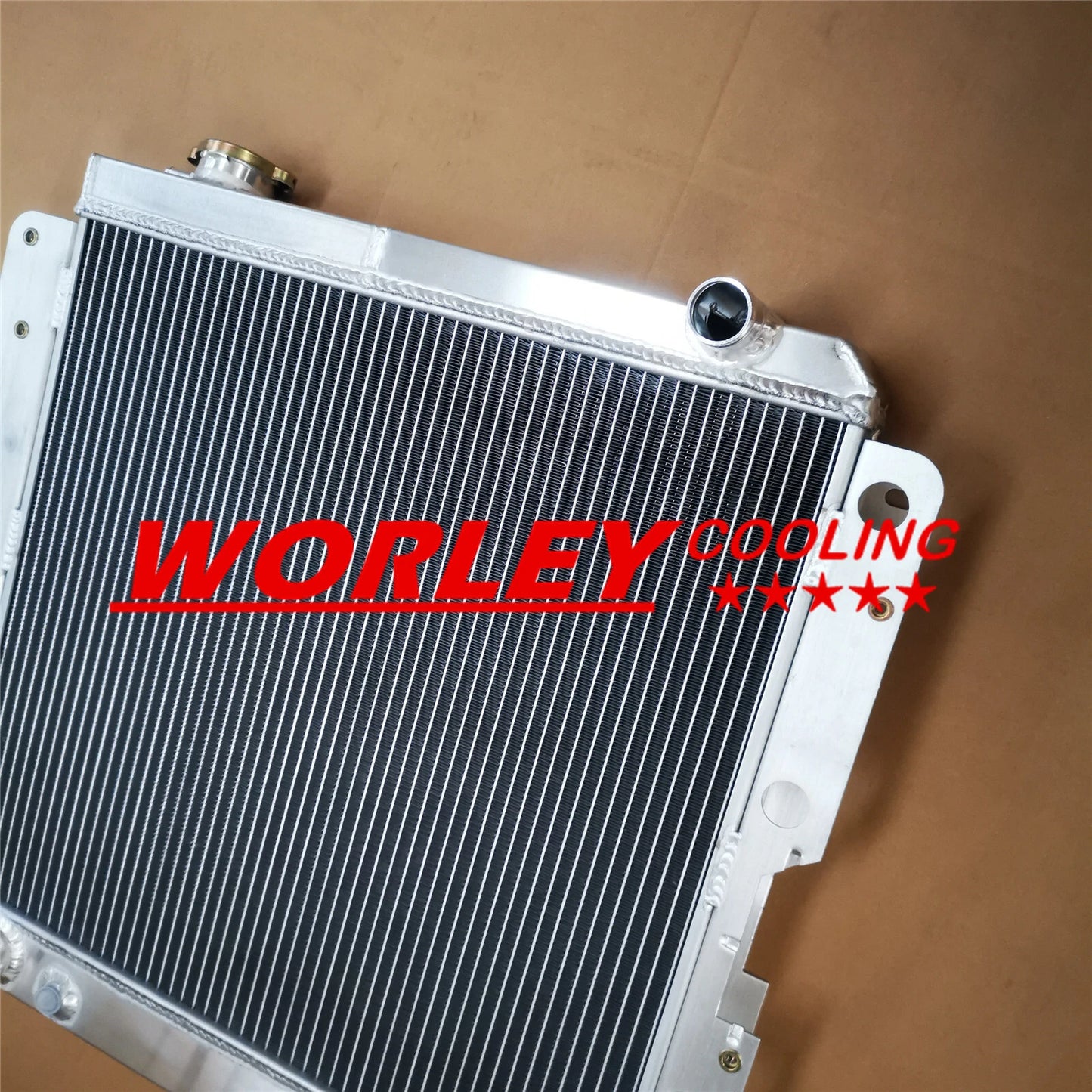 44mm Alloy Radiator + Fan for Jeep Wrangler YJ/TJ 87-06 (1987-2006)